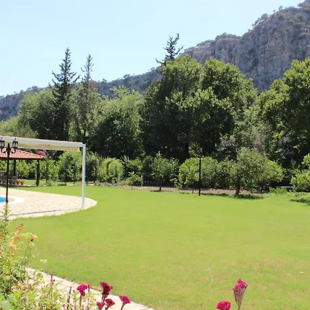 別荘 Villa Candurmaz *